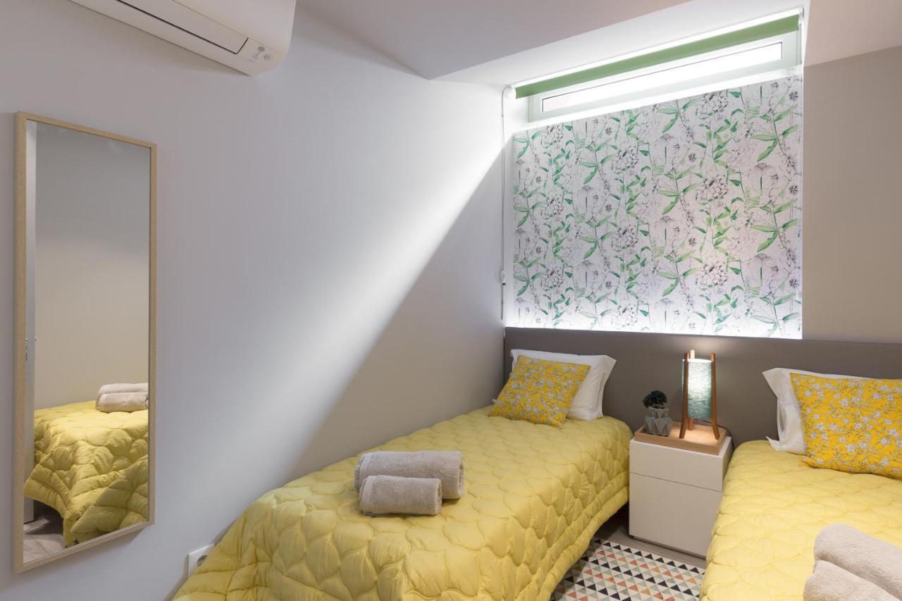 Charming Luxurious Flat With Garage By Host Wise Apartment Porto Exterior photo